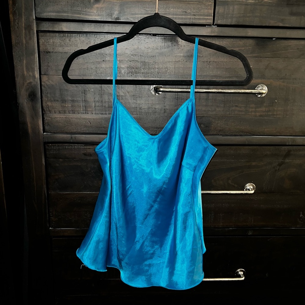 90 silky top
